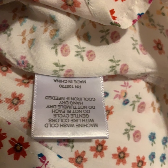 Barely worn Gene & Delaney blouse - Picture 3 of 6